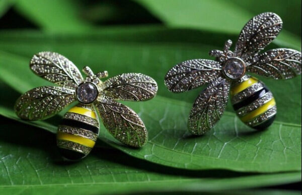 BEE MINE - 18K Gold Plated Enameled Bee Earrings - Image 4